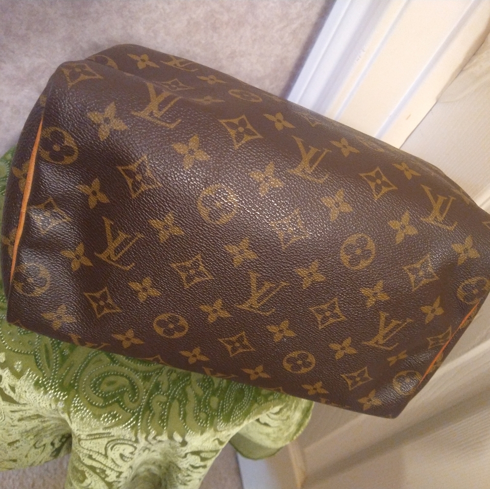 Louis Vuitton Speedy 25 Monogram - Picture 9 of 15